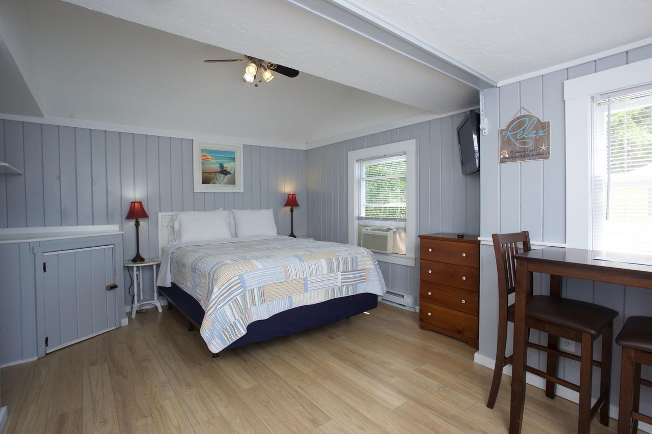 Drake'S Island Resort & Cottages Уелс Екстериор снимка